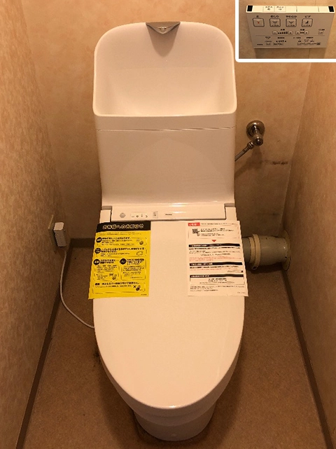 大阪府大阪市北区にてトイレ交換 TOTOウォシュレット一体型便器ZJ1